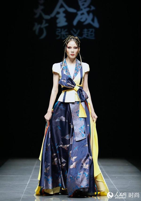 中国传统“竹文化”元素亮相中国国际时装周